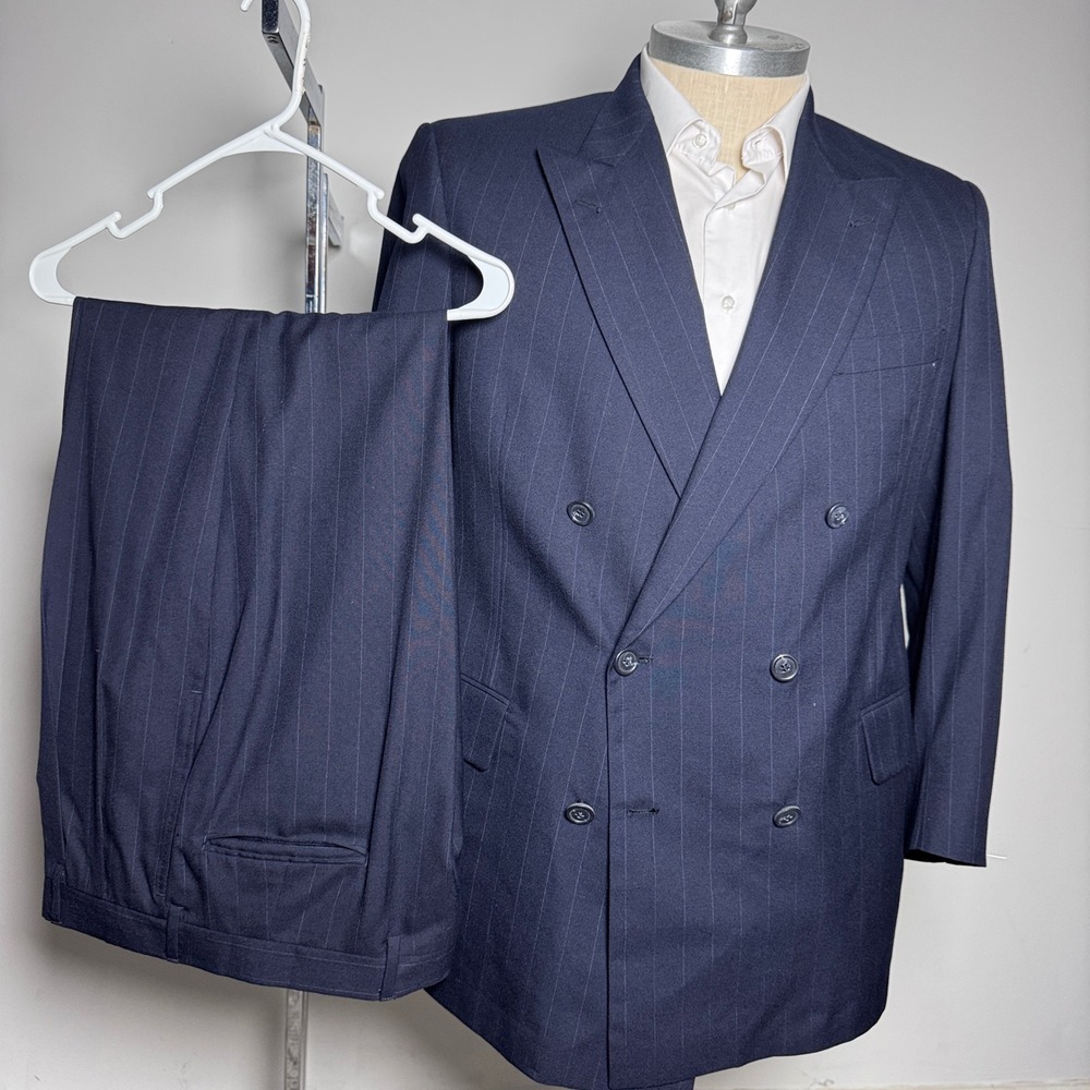 Jos. A. Bank Suit Mens 44R 36W Navy Blue Pinstripe Double Breasted Wool
